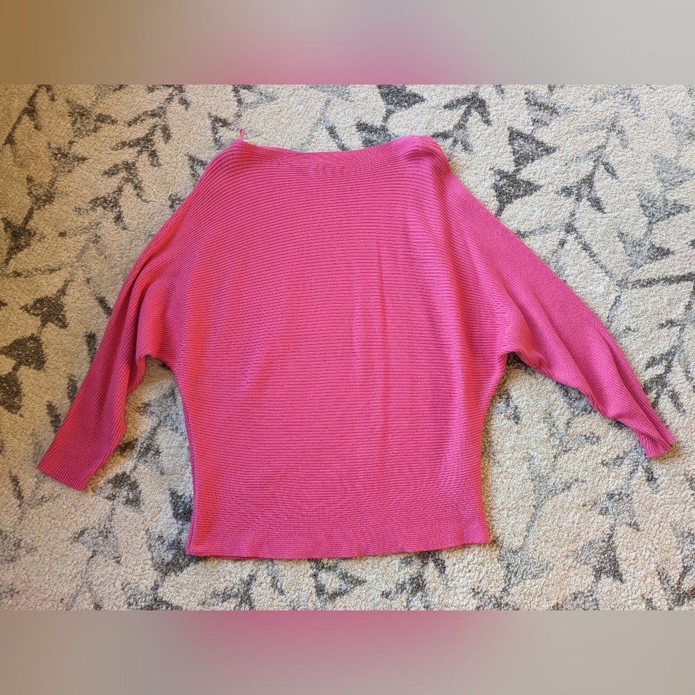 Vince Camuto boatneck batwing ribbed pink sweater